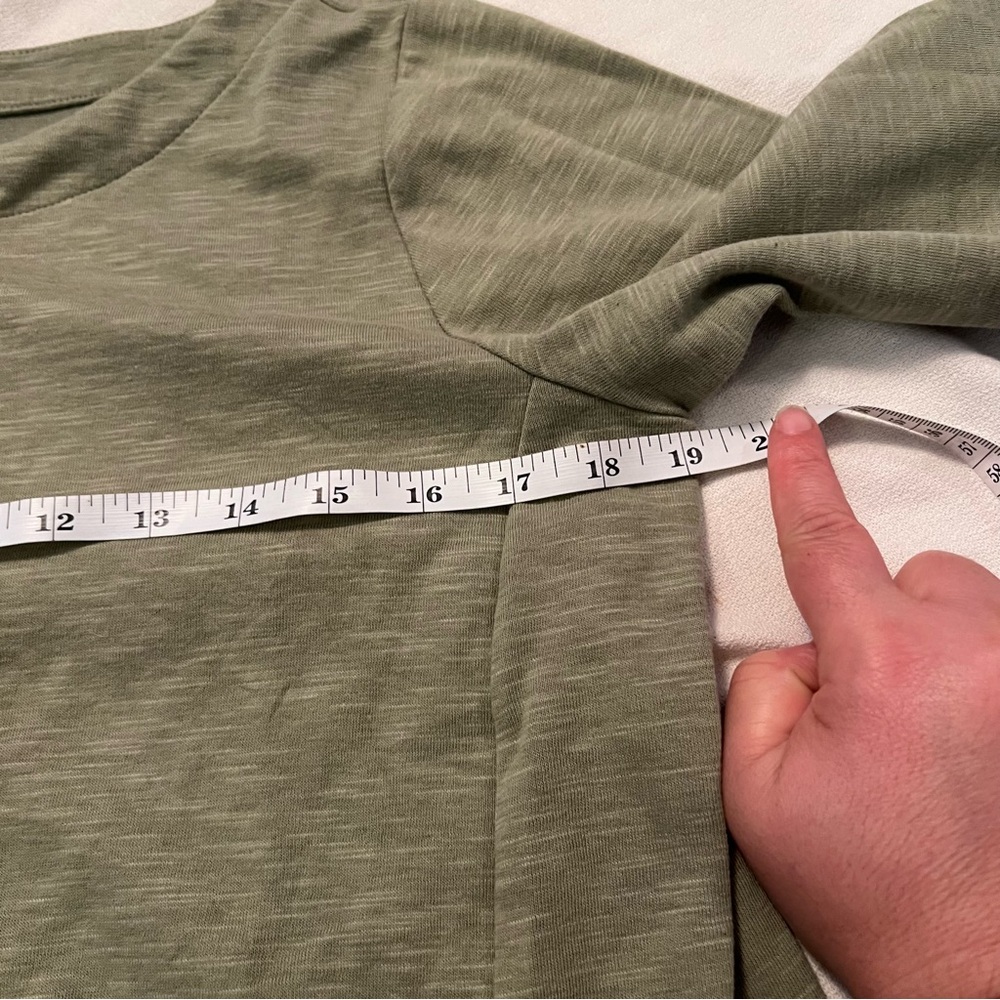 - J. Jill cotton blend pullover sweatshirt kangaroo pockets. - Picture 13 of 14